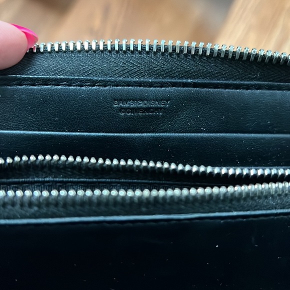 Givenchy wallet - Picture 9 of 11